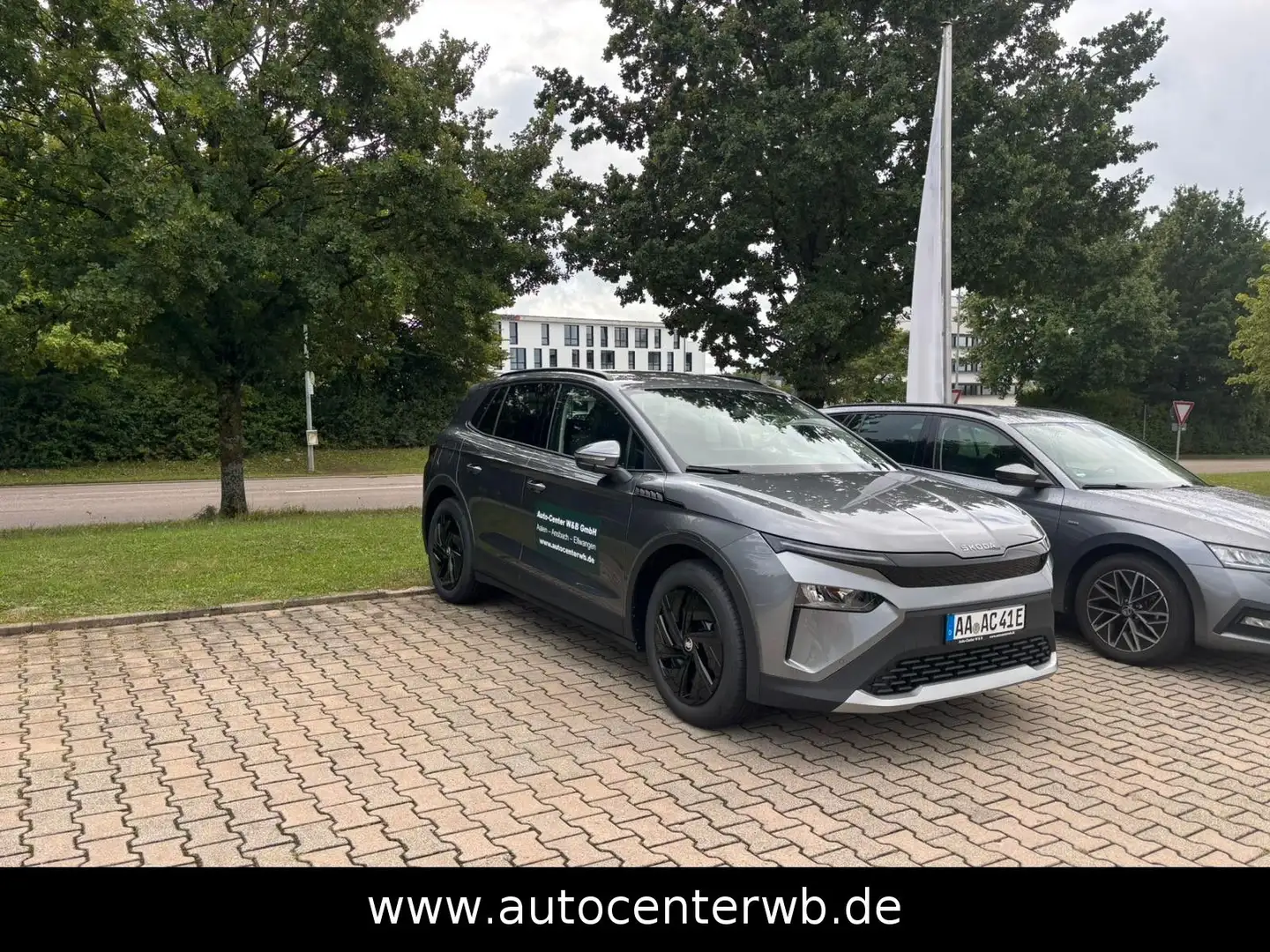 Skoda Elroq 50 Tour Studio Grau - 2