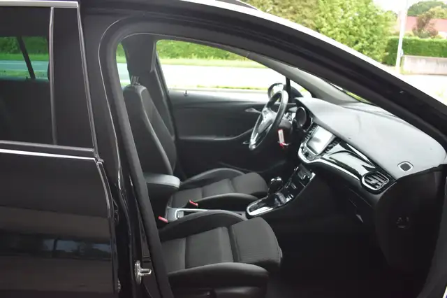Opel Astra view 15