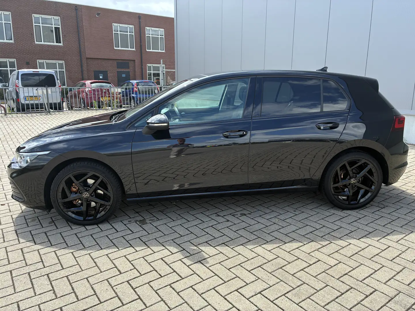 Volkswagen Golf Golf 1.5 eTSI Style Zwart - 2