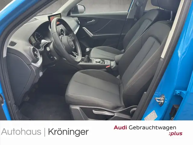 Audi Q2 view 7