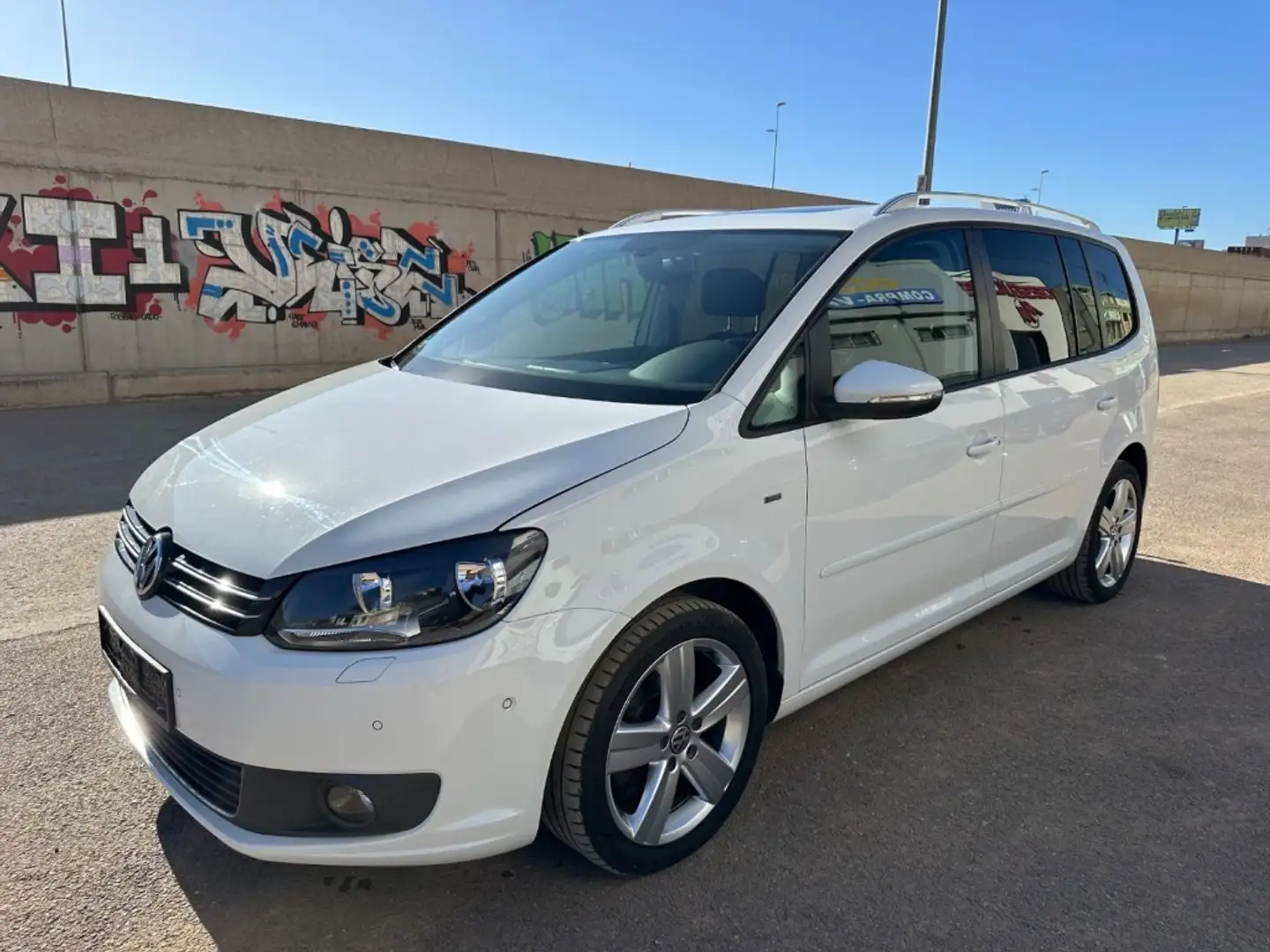 Volkswagen Touran 1.4 TSI Advance Blanco - 2