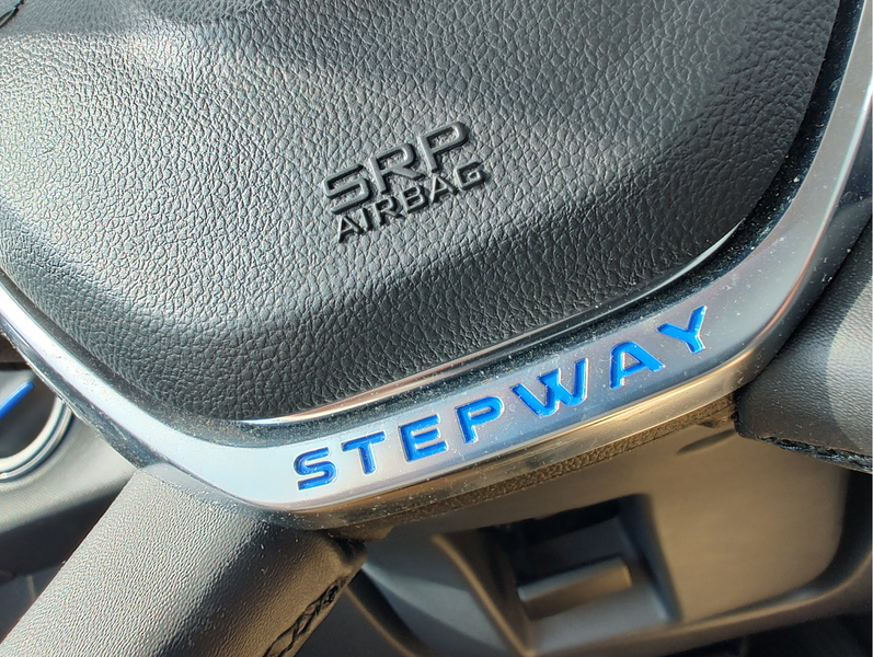 Dacia Sandero 1.0 TCe BI-FUEL STEPWAY SERIE LIMITEE 15h ANNIVERS — photo 17
