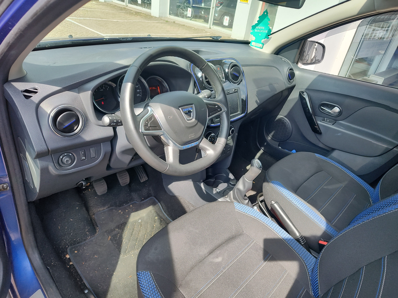 Dacia Sandero 1.0 TCe BI-FUEL STEPWAY SERIE LIMITEE 15h ANNIVERS — photo 9