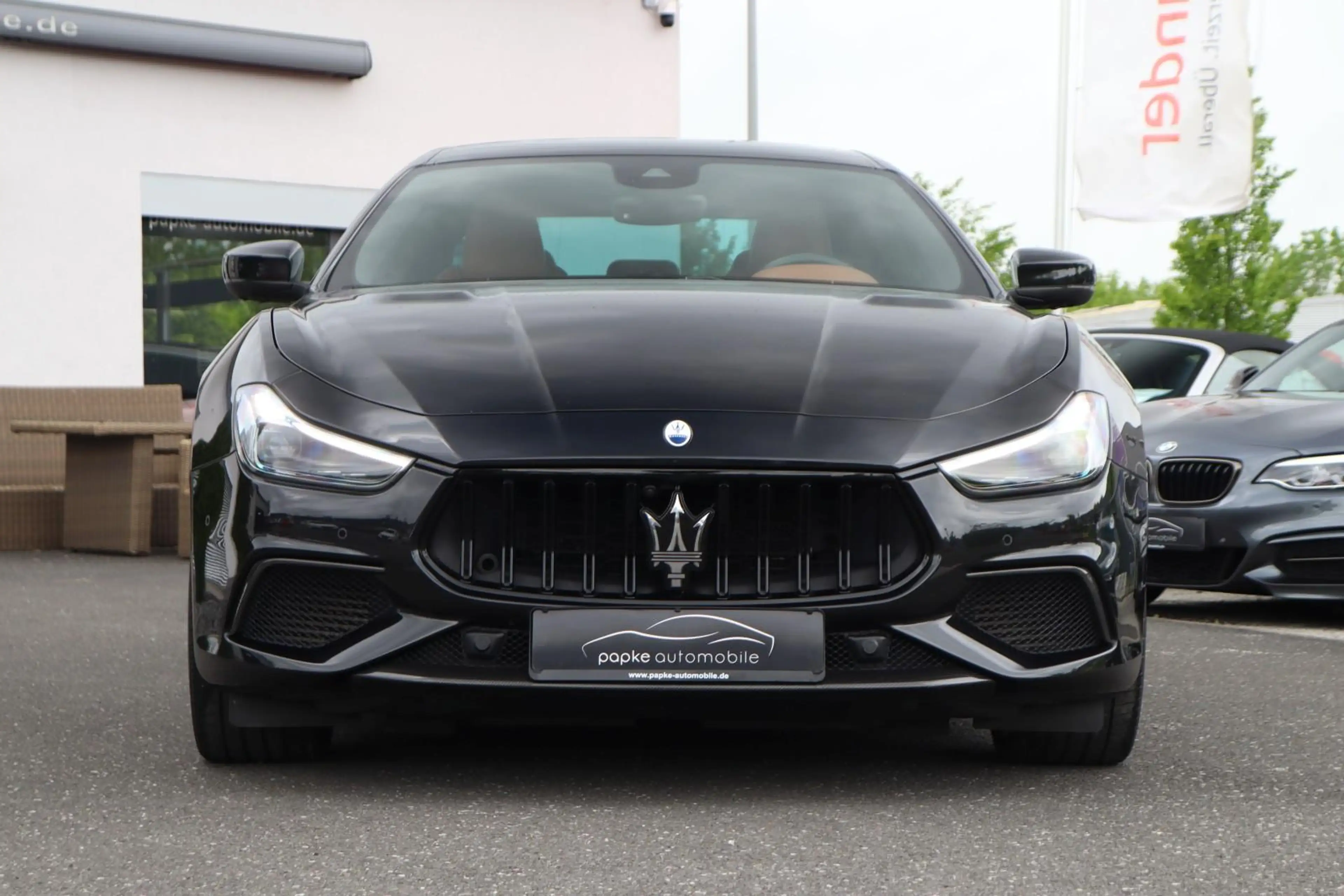 Maserati Ghibli 3.8 V8 Trofeo +21ZOLL+CABRON+ASSIST+B&W++ — photo 3