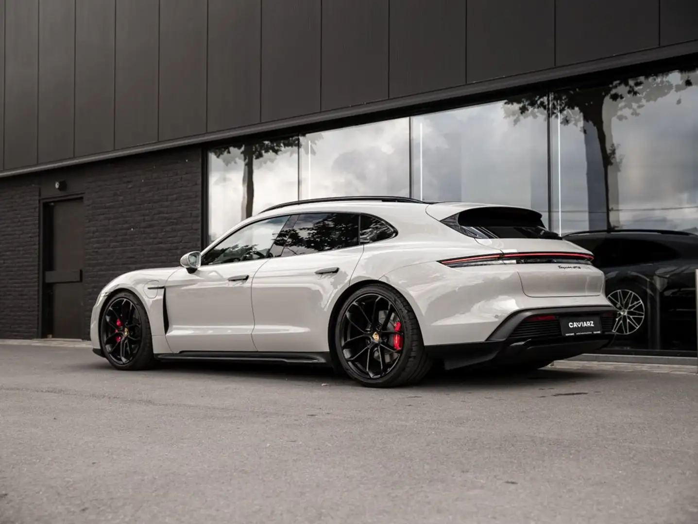 Porsche Taycan GTS ST ACHTERASST/AIR/SUNSH.CONTR/MASSAGE/INNO/HUD Gri - 2