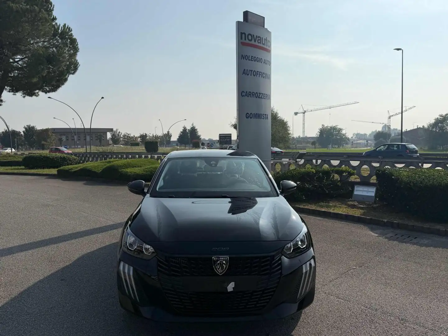 Peugeot 208 Hybrid 110 e-DCS6 Style Nero - 2