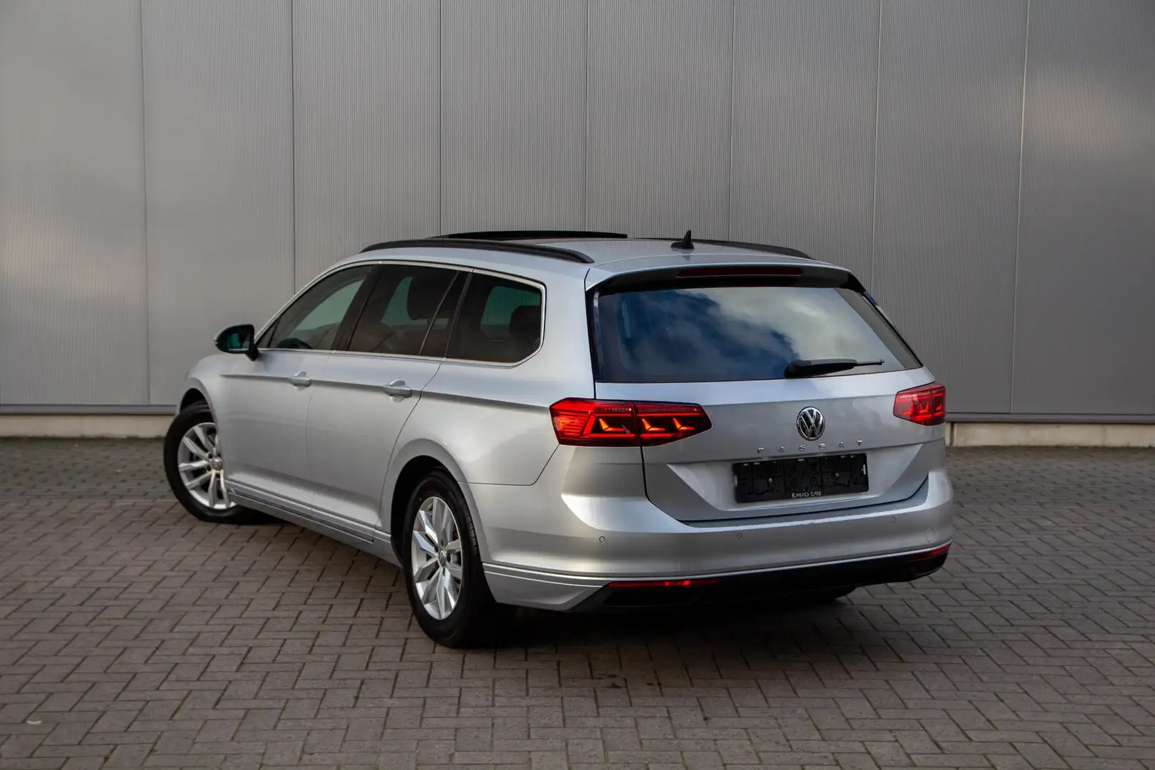 Volkswagen Passat 2.0 TDI EVO SCR 150 DSG7 Business - 2