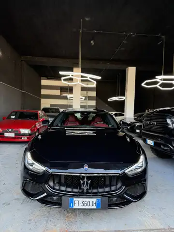 Maserati Ghibli 3.0 V6 ds Gransport 275cv auto my19