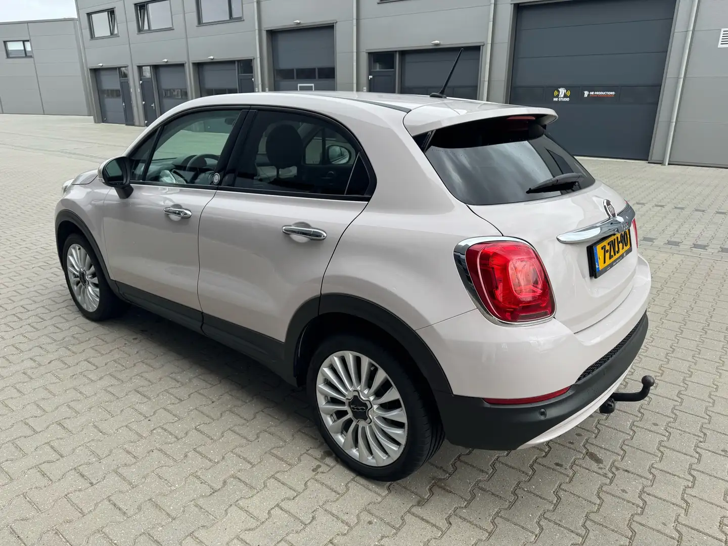 Fiat 500X 1.4 T M-Air PopStar Szary - 2