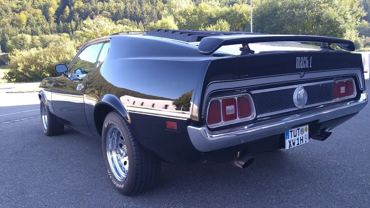 Ford Mustang Mach1 5,7 V8, foto 3