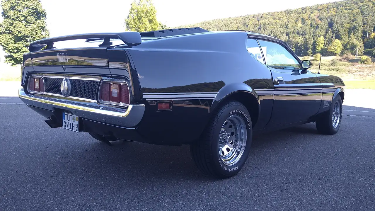 Ford Mustang Mach1 5,7 V8, foto 4