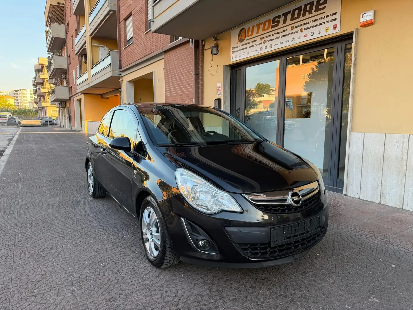 Opel Corsa OPEL CORS 1.2cc 84cv UFFICIALE OPEL Noir - 1