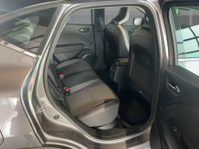 Renault Captur view 9
