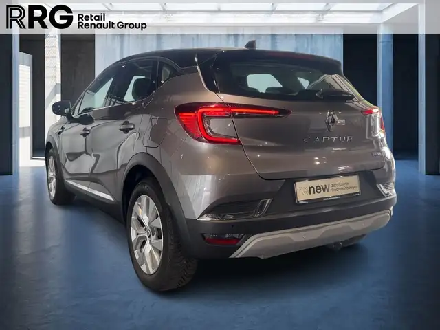 Renault Captur view 4