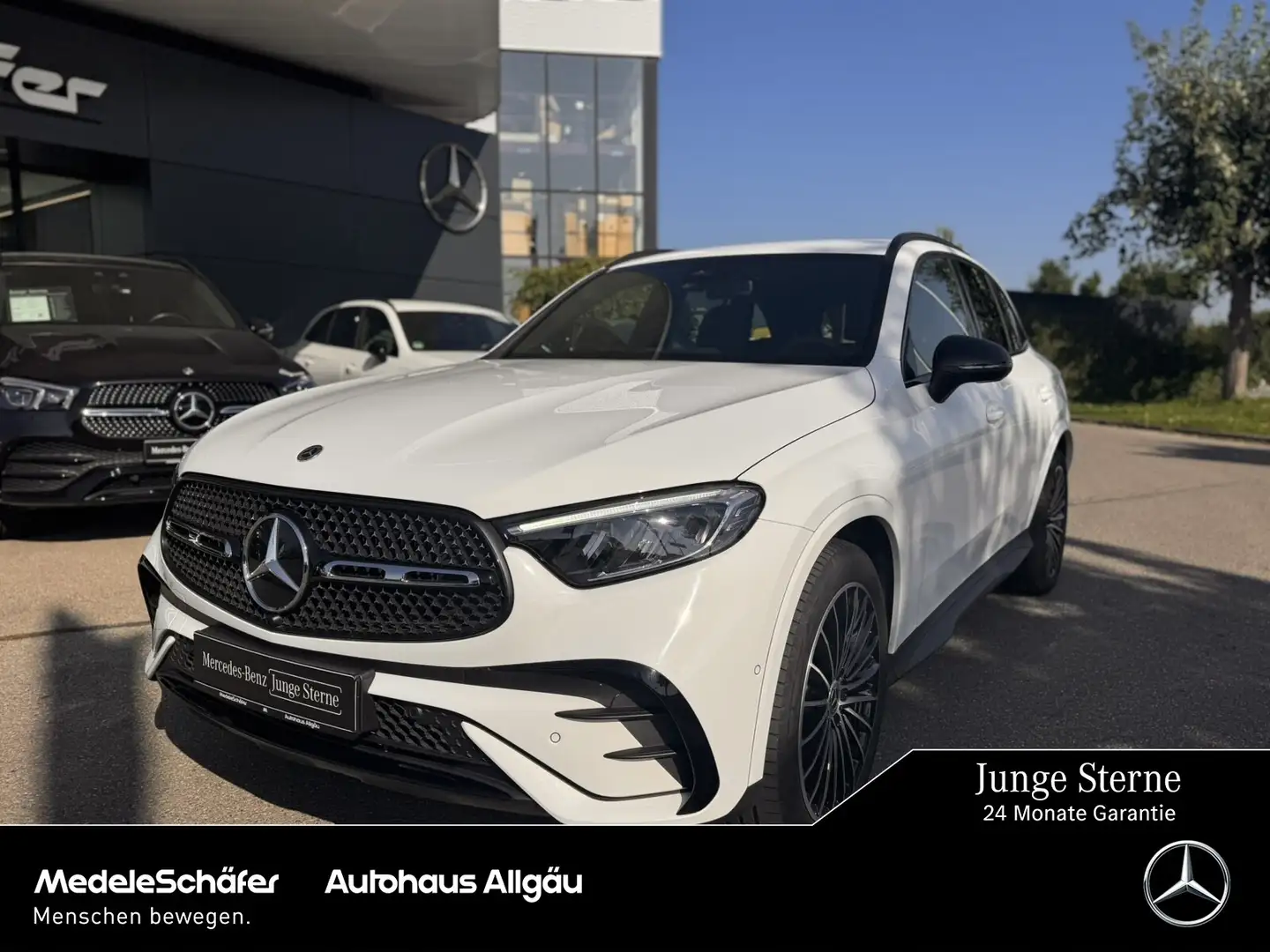 Mercedes-Benz GLC 220 GLC 220 d 4M AMG Night AHK LED Kam Sound 20" Sport Weiß - 1