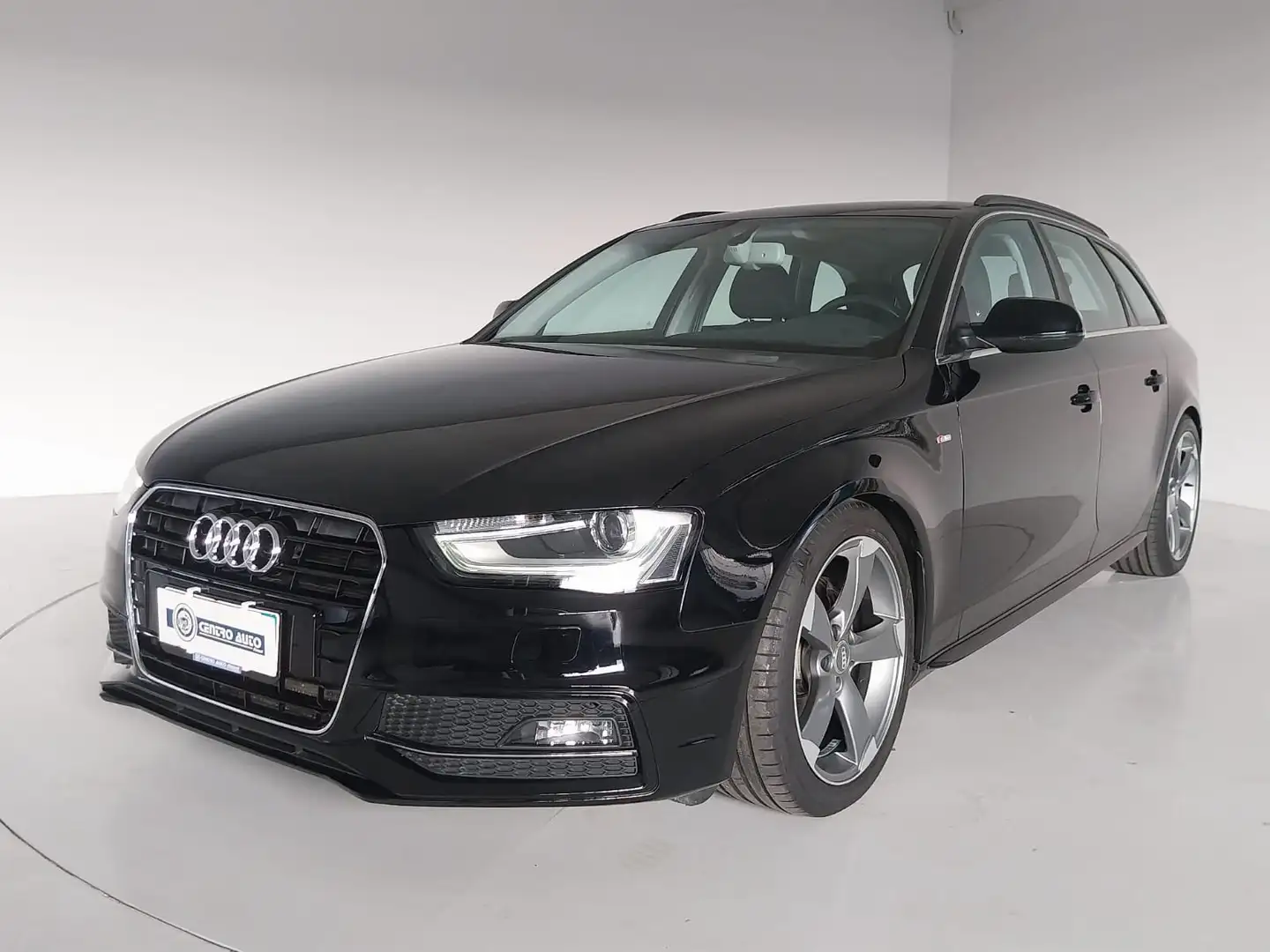 Audi A4 Avant 2.0 tdi 150cv S-line ext Noir - 2