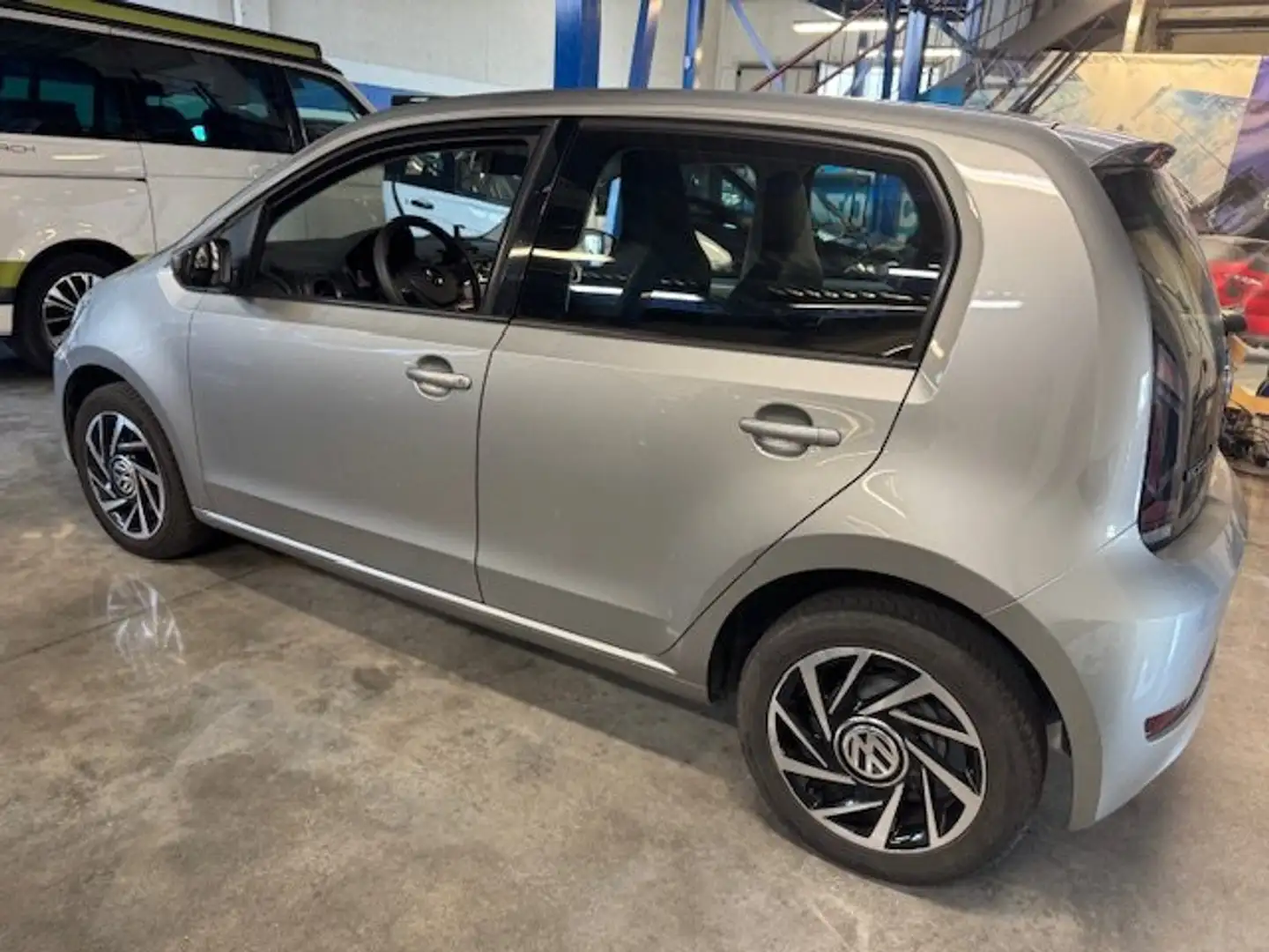 Volkswagen up! 5p 1.0 eco METANO Szürke - 2