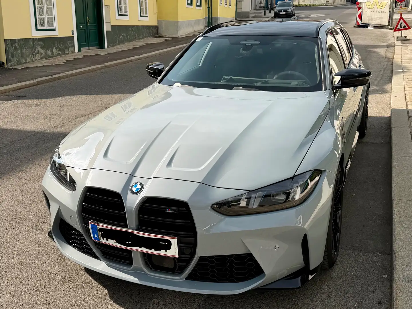 BMW M3 M3 Competition M xDrive Touring Aut. Grau - 2