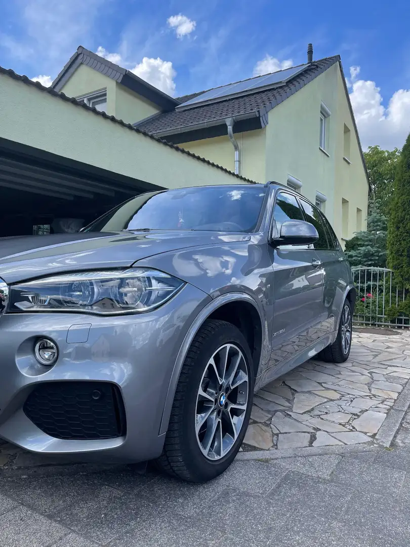 BMW X5 xDrive30d M-Paket, 7 Sitzer, WENIG KM - 2