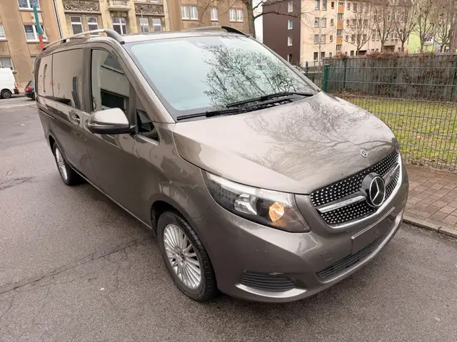 Mercedes-Benz V 220 d 7G EDITION lang Kamera Burmester DTR