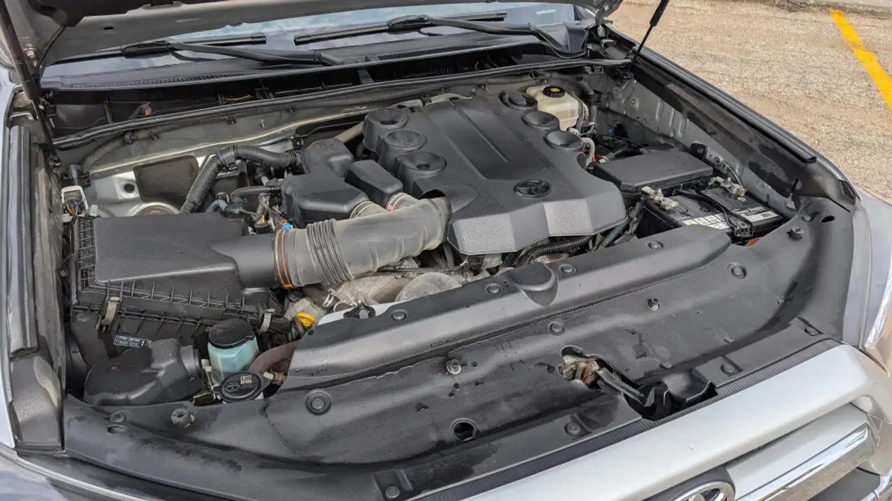 Toyota 4-Runner снимка Toyota 4-Runner