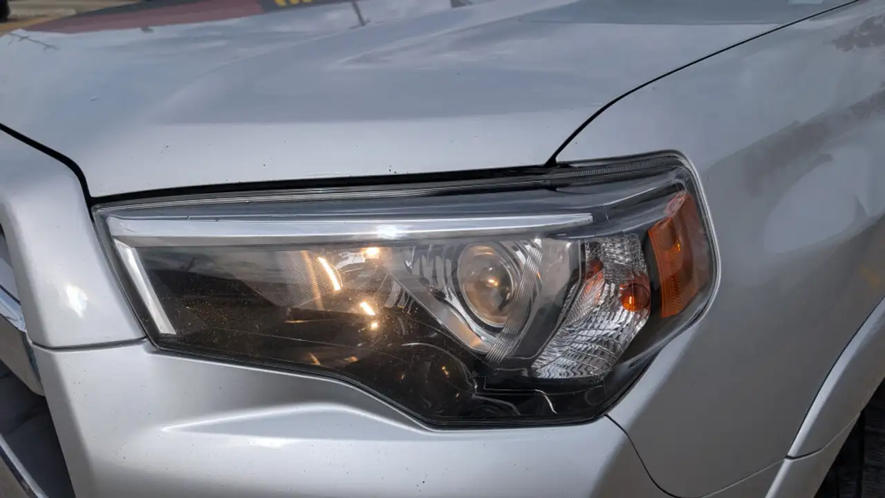 Toyota 4-Runner снимка Toyota 4-Runner