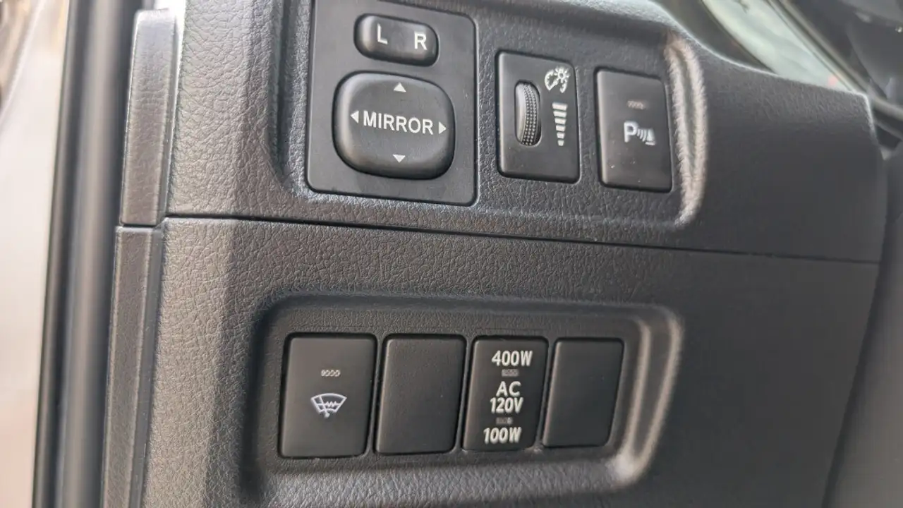 Toyota 4-Runner снимка Toyota 4-Runner