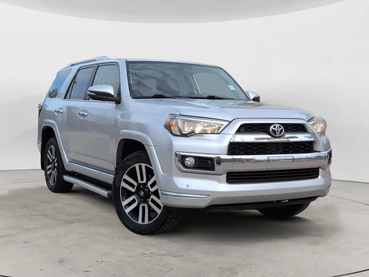 Toyota 4-Runner снимка Toyota 4-Runner