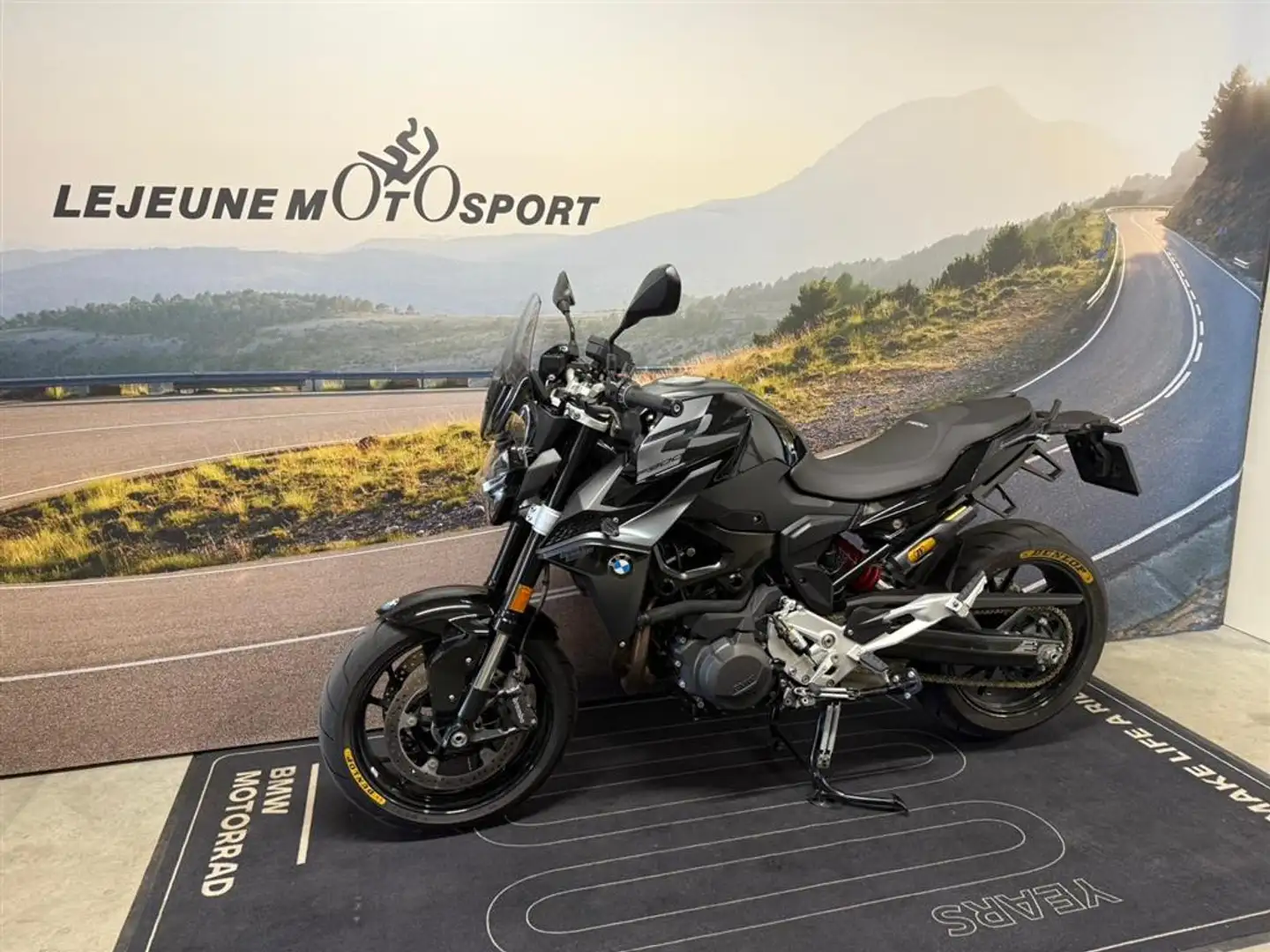 BMW F 900 R Gar Premium -> 02/2029 (TVA récup) Schwarz - 2