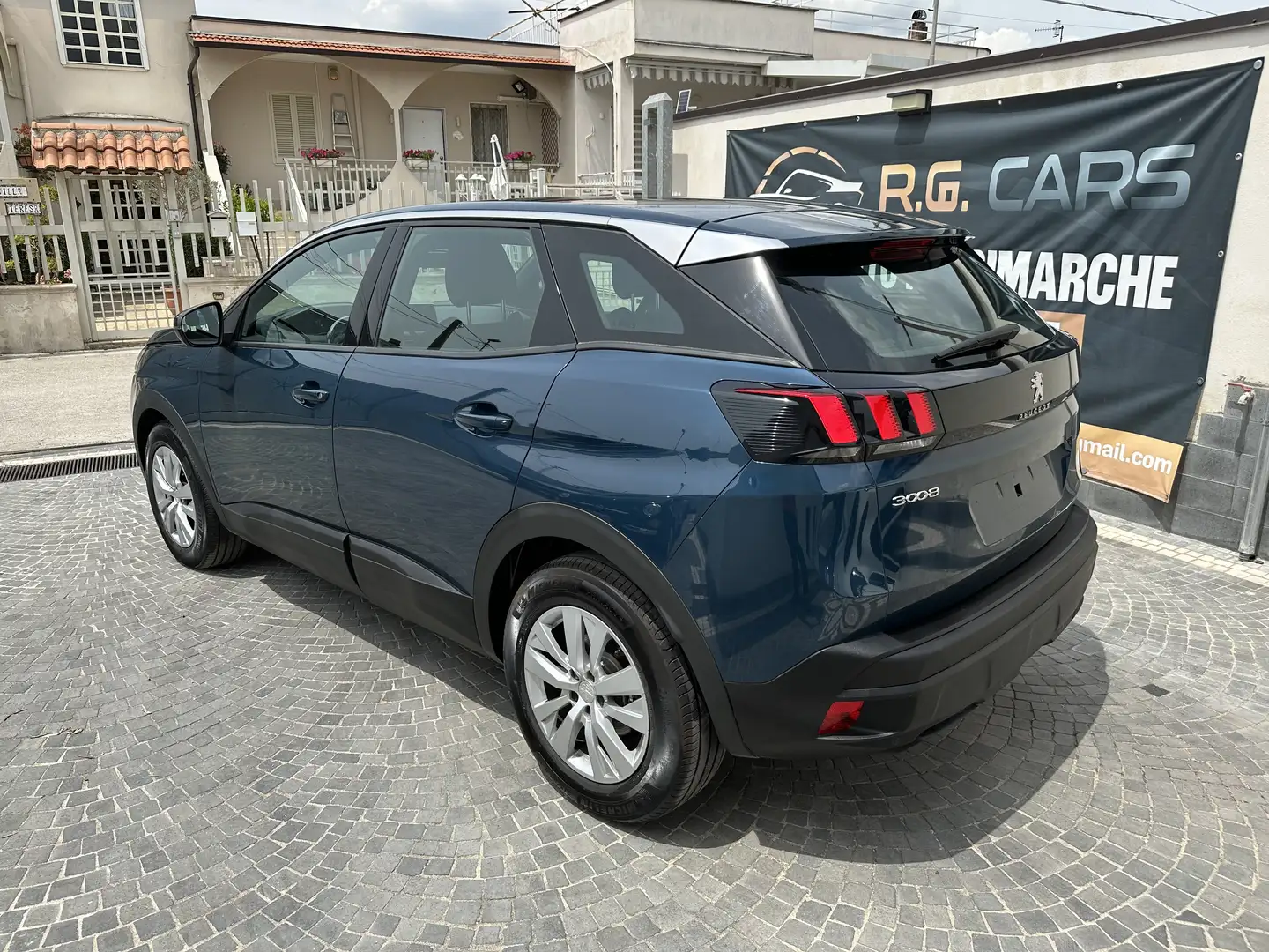 Peugeot 3008 1.5 bluehdi Allure s&s 130cv eat8 - 2
