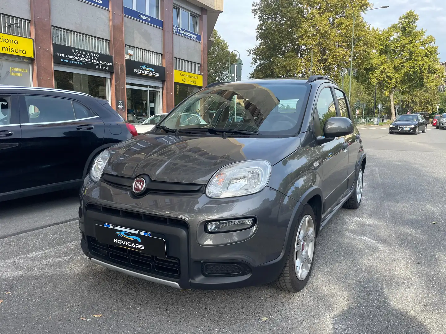 Fiat Panda 1.0 hybrid 70cv 5p Grigio - 1