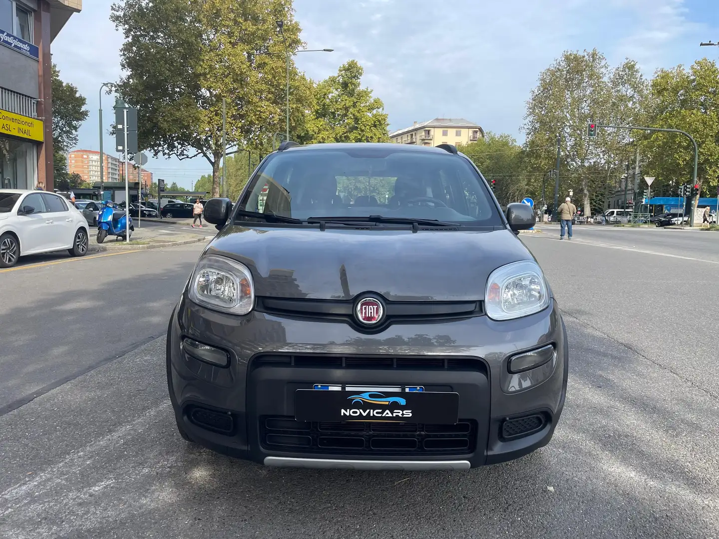 Fiat Panda 1.0 hybrid 70cv 5p Grigio - 2