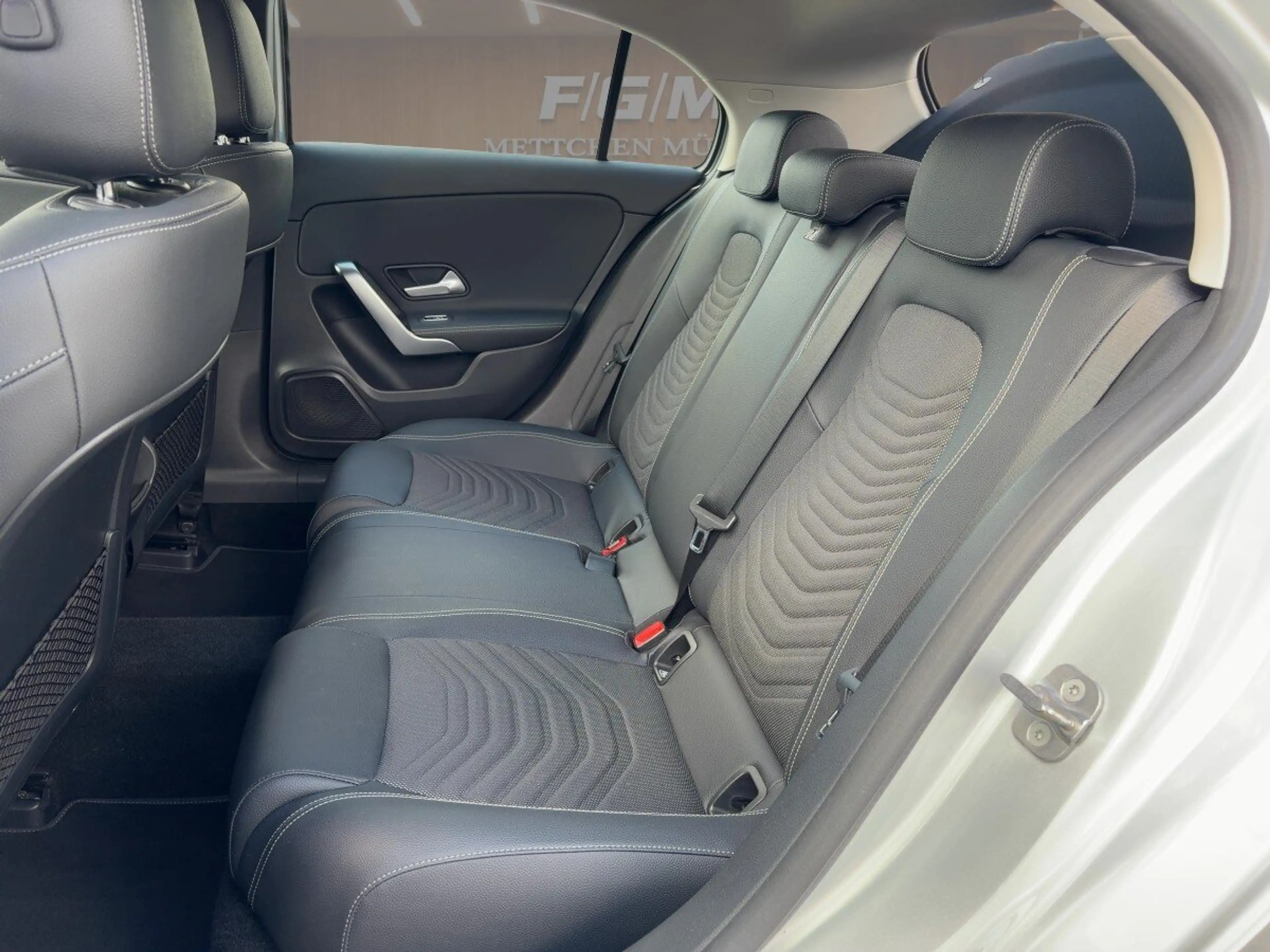 Mercedes-Benz A 200 A 200 Progressive+NAVI+LED+RÜCKFAHRKAMERA+PARTRO — photo 7