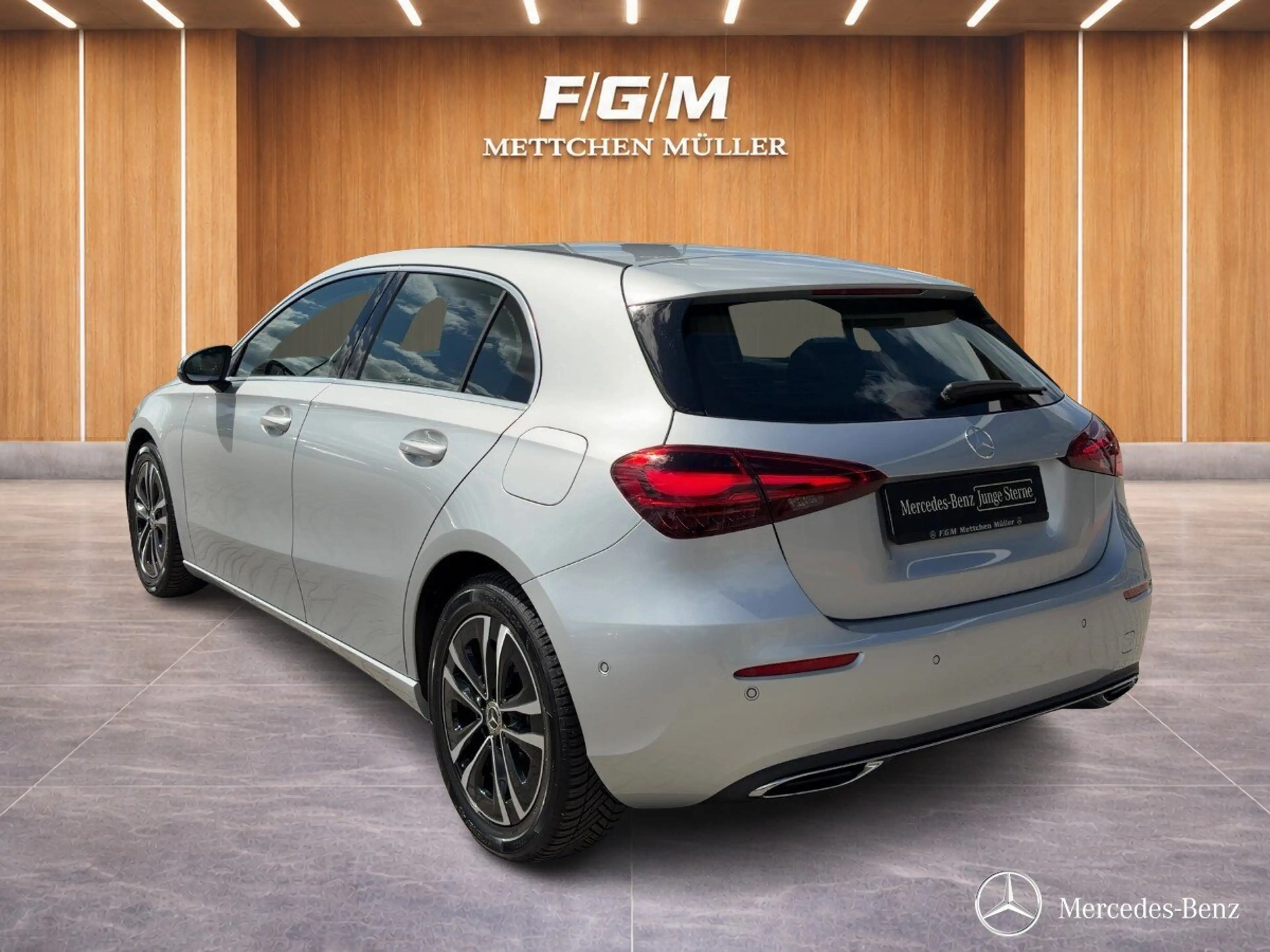 Mercedes-Benz A 200 A 200 Progressive+NAVI+LED+RÜCKFAHRKAMERA+PARTRO — photo 2