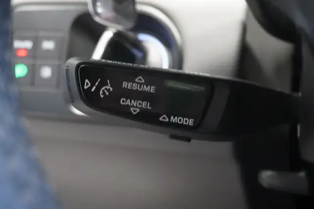 Porsche Cayenne Coupe E-Hybrid PHEV 17,9 kWh Aut. MY23/Panorama/L Ansicht 15