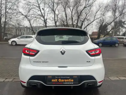 Annonce voiture d'occasion Renault Clio - CARADIZE