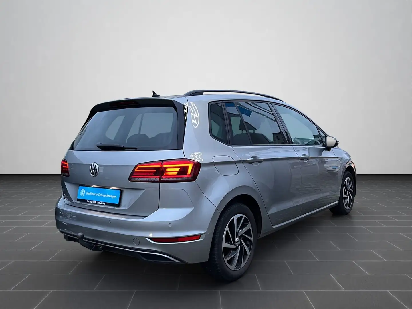 Volkswagen Golf Sportsvan Join Comfortline 1.0 TSI OPF 85 k Silber - 2
