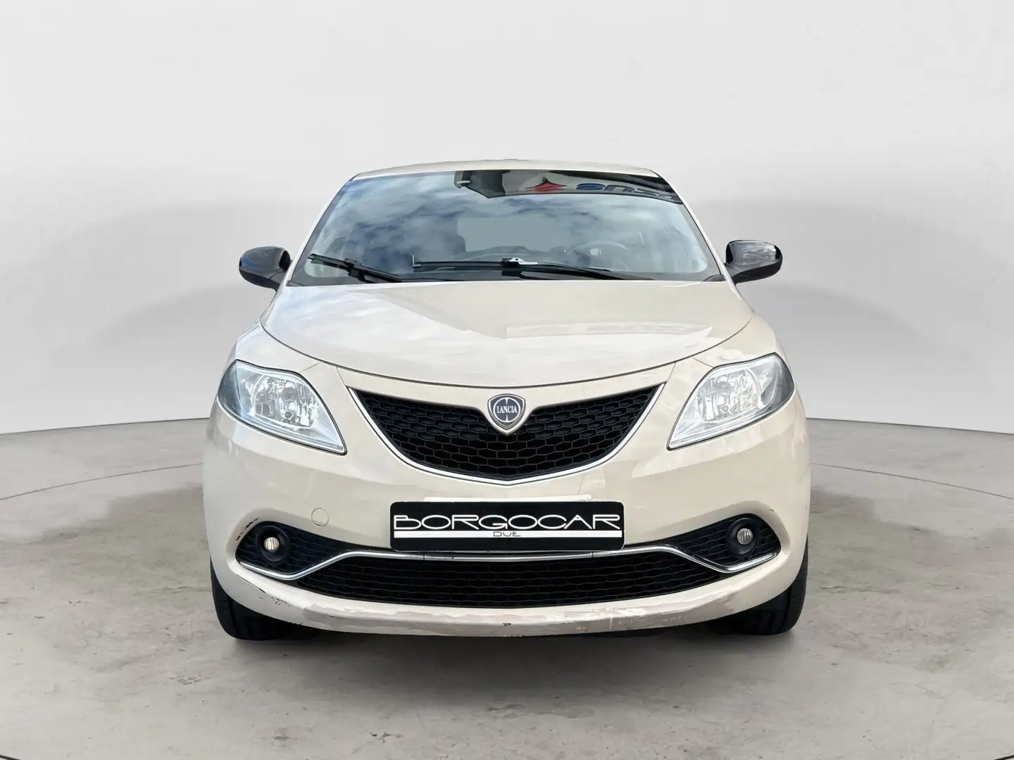 Lancia Ypsilon Ypsilon 1.2 69 CV 5 porte Gold Beige - 1