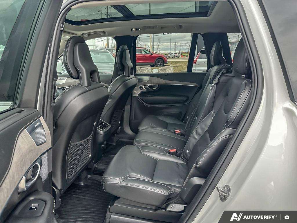 2022 Volvo XC90 T6 Inscription 7 Passenger thumb 22