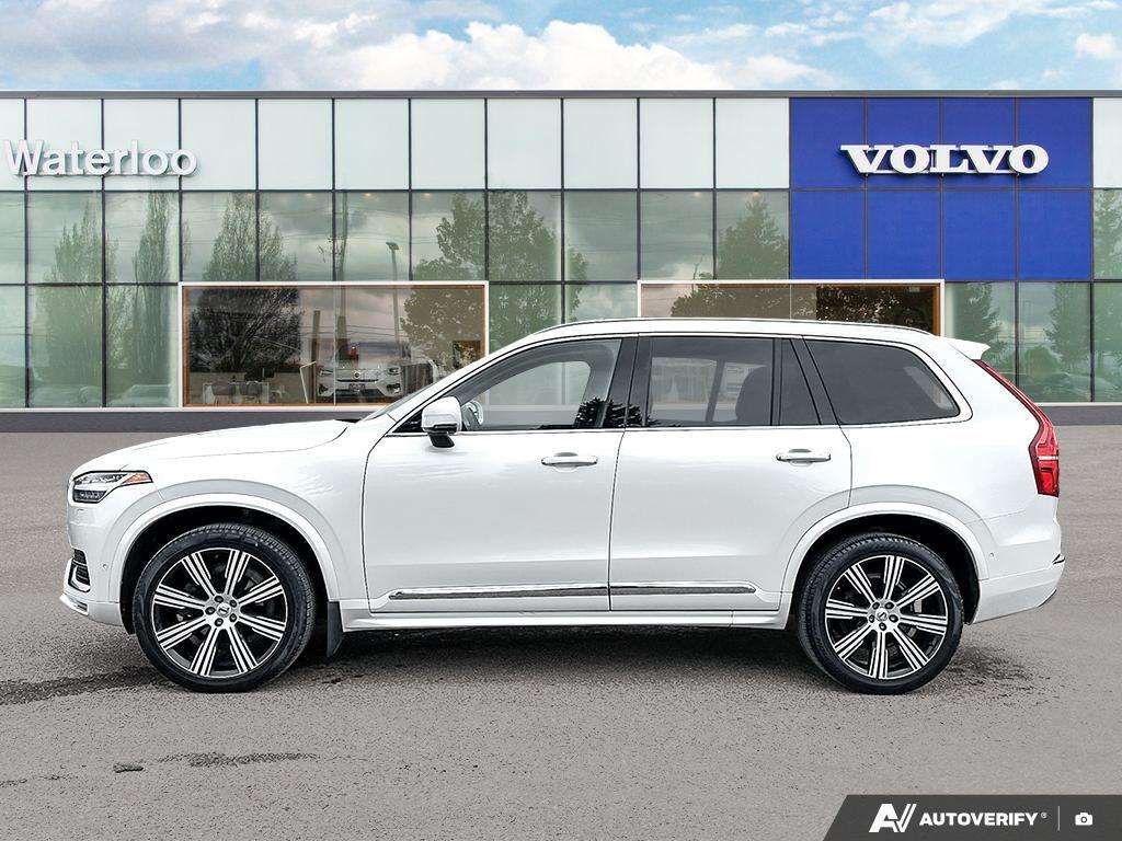 2022 Volvo XC90 T6 Inscription 7 Passenger alt 3