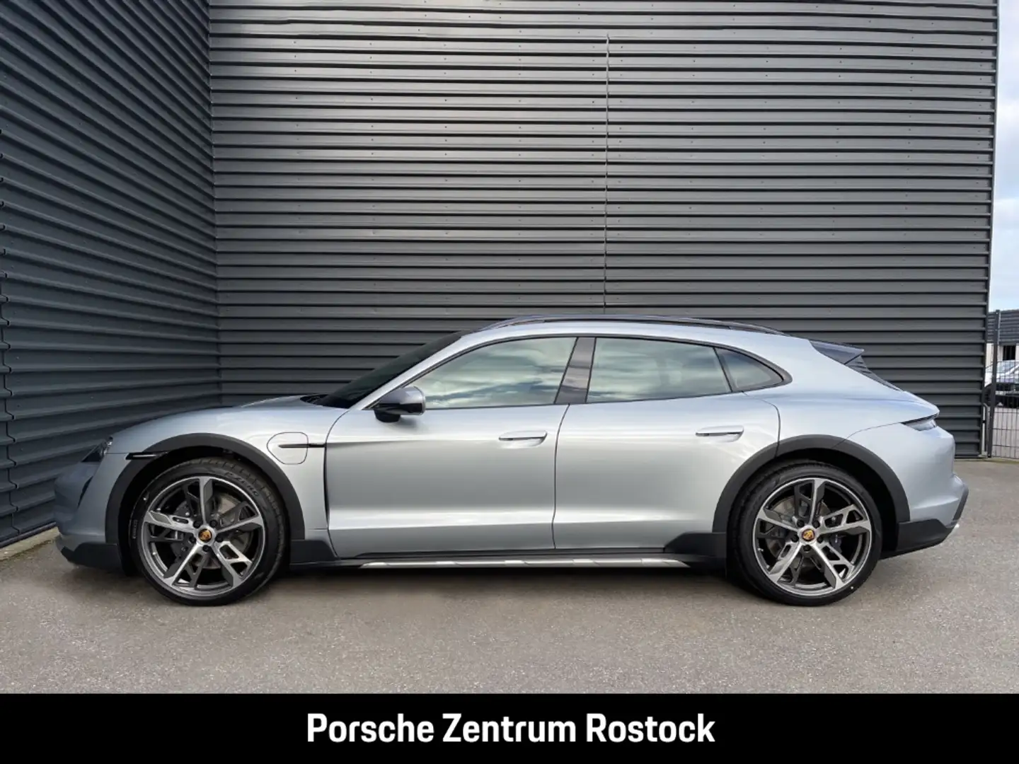 Porsche Taycan 4 Cross Turismo InnoDrive LED-Matrix Silber - 2