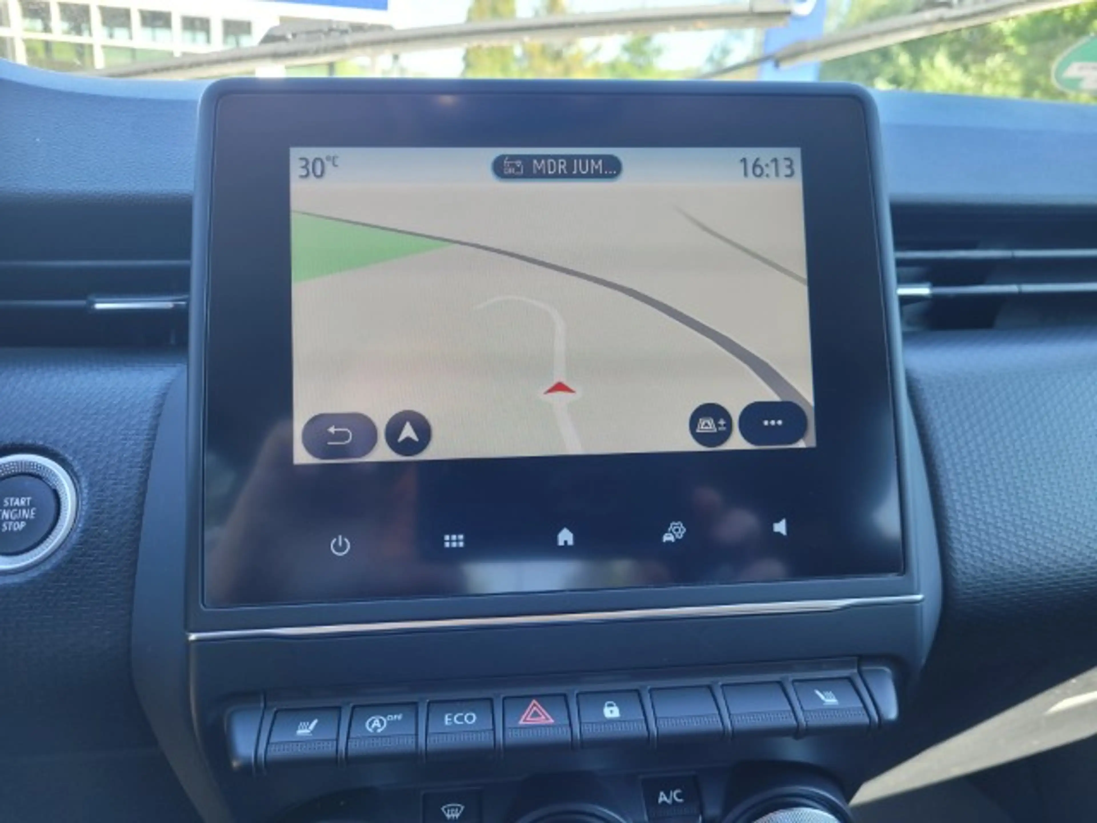 Renault Clio EXPERIENCE TCe 100 -NAVI-SITZHEIZ-PDC — photo 5