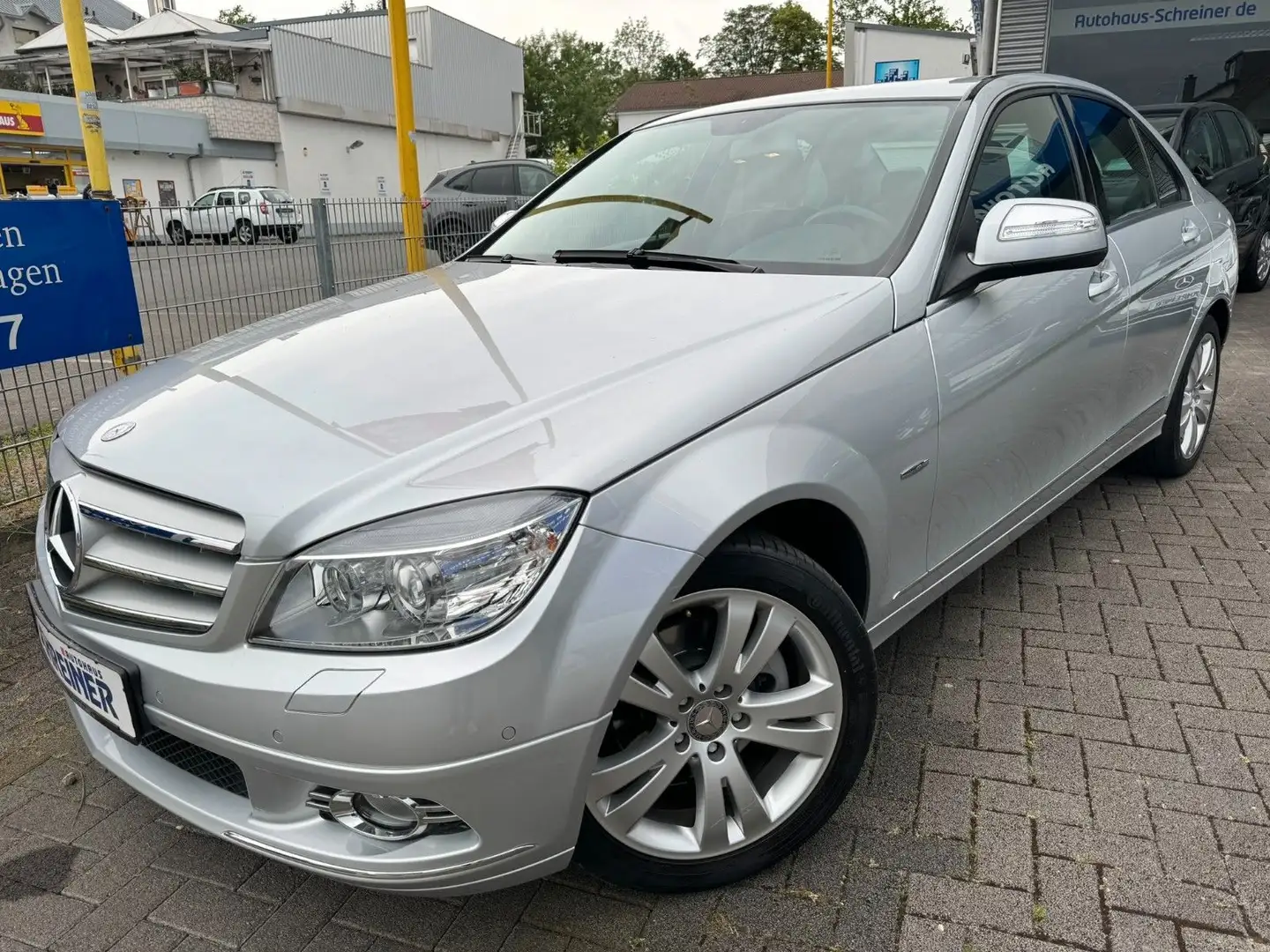 Mercedes-Benz C 200 Kompressor Automatik*Avantgarde* Bi-Xenon* Silber - 1