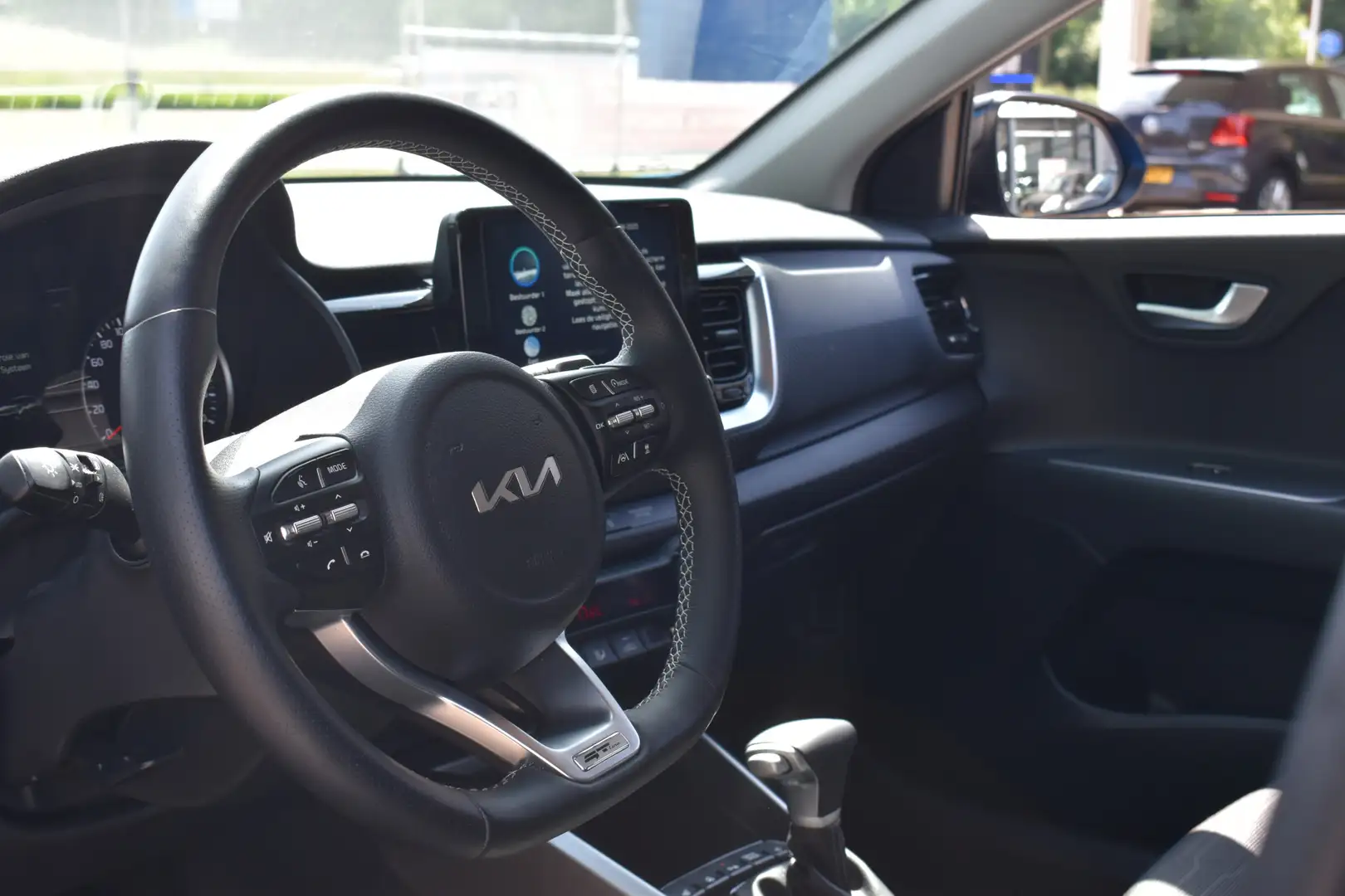 Kia Stonic 1.0 T-GDi MHEV GT-Line | 100% Kia Onderhouden | St Bleu - 2