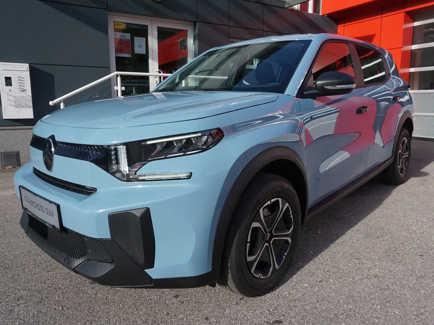 Citroen C3 Aircross e-C3 113 44kWh You Blau - 1