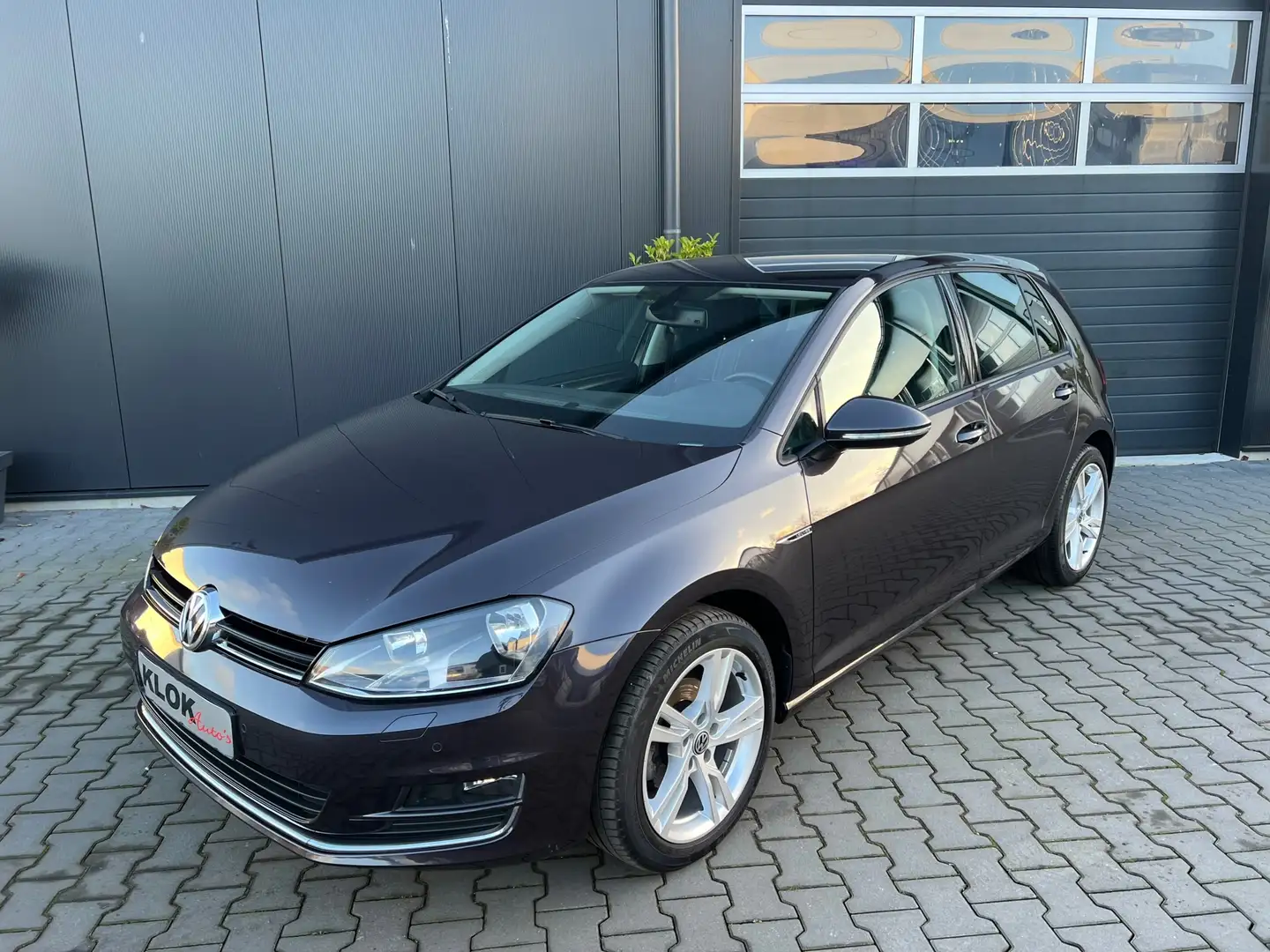 Volkswagen Golf 1.2 TSI LOUNGE !!! Grijs - 2
