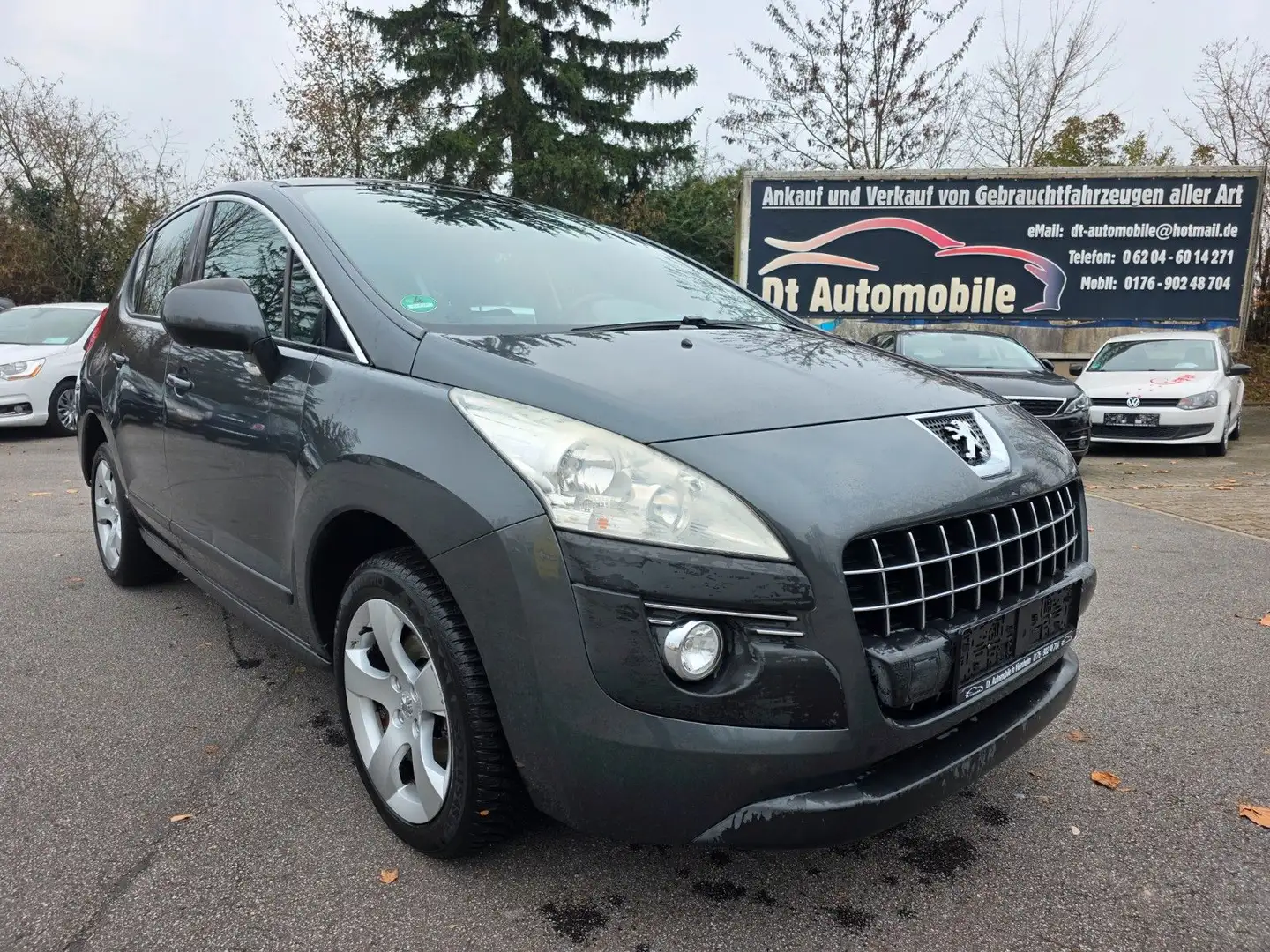 Peugeot 3008 Premium HDi FAP 165 Automatik/2 Hand/Tüv-Ne Šedá - 1