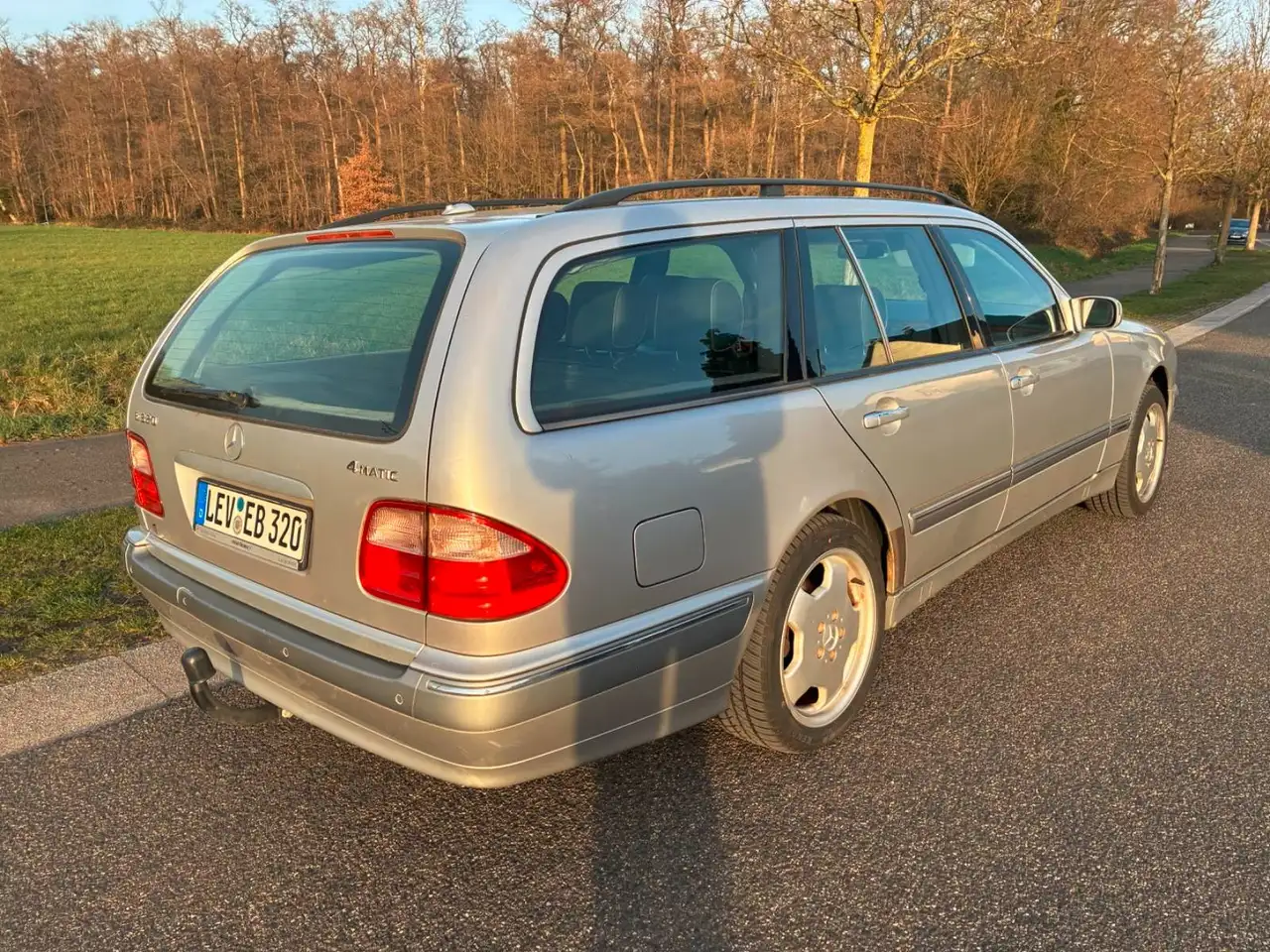 Mercedes-Benz E 320 T Elegance 4-Matic, foto 8