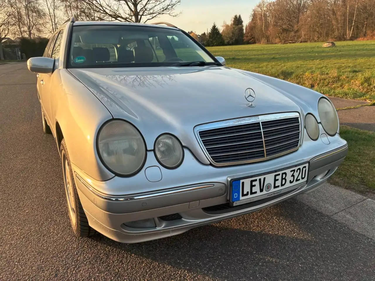 Mercedes-Benz E 320 T Elegance 4-Matic, foto 2