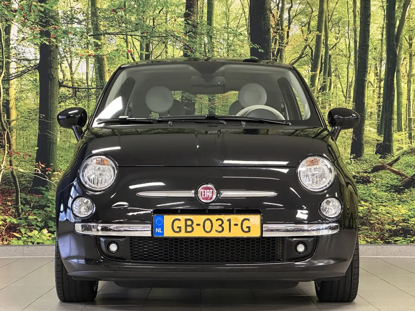 Fiat 500 1.2 Lounge | Origineel Nederlands! | Panoramadak | Zwart - 2